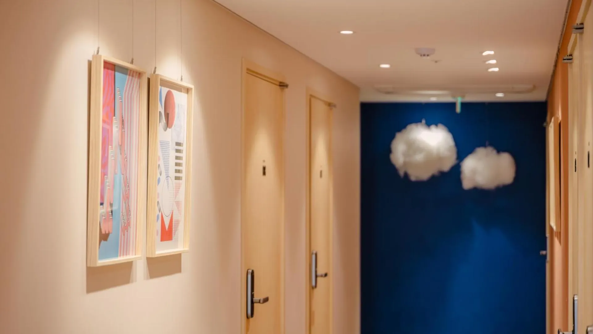 Hithere City Myeongdong Seoul Hostel